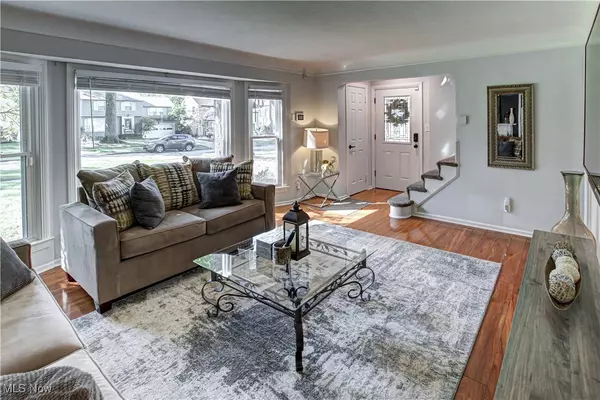 South Euclid, OH 44121,3787 Bridgeview DR