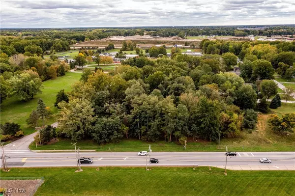North Ridgeville, OH 44039,VL Center Ridge Rd