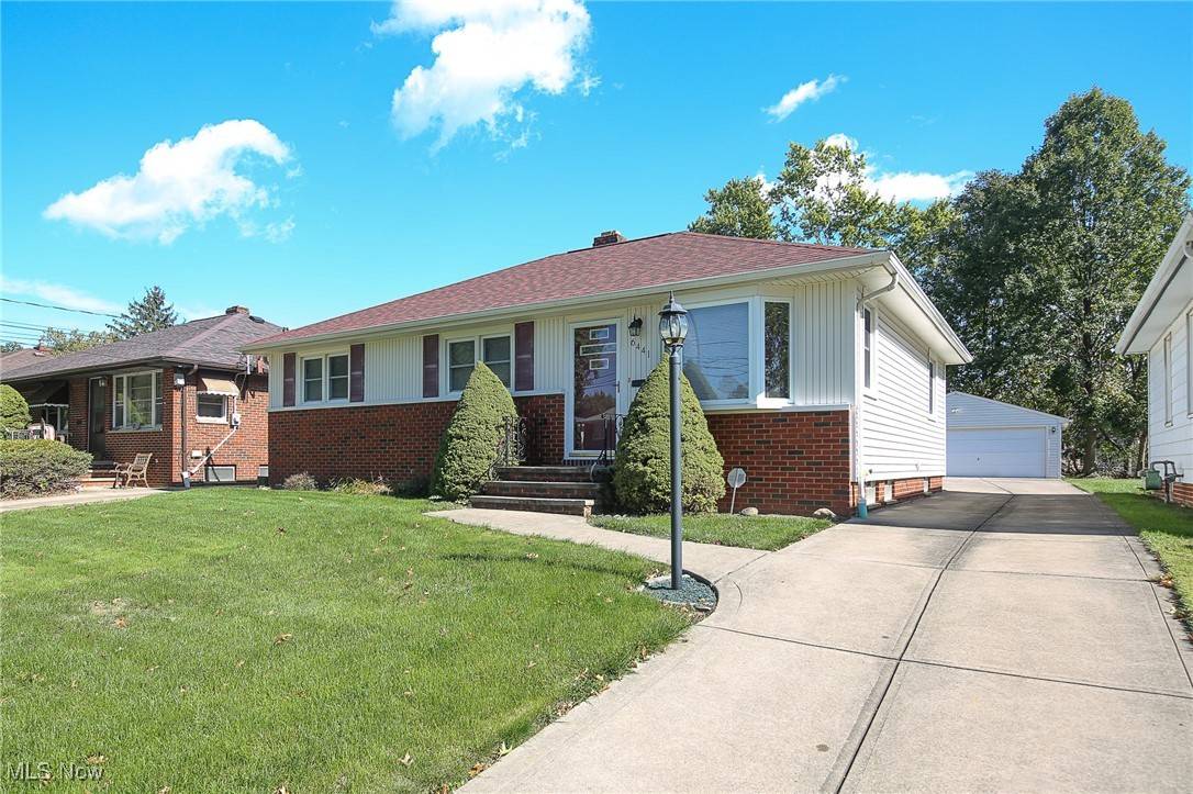 Parma Heights, OH 44130,6441 Mandalay DR