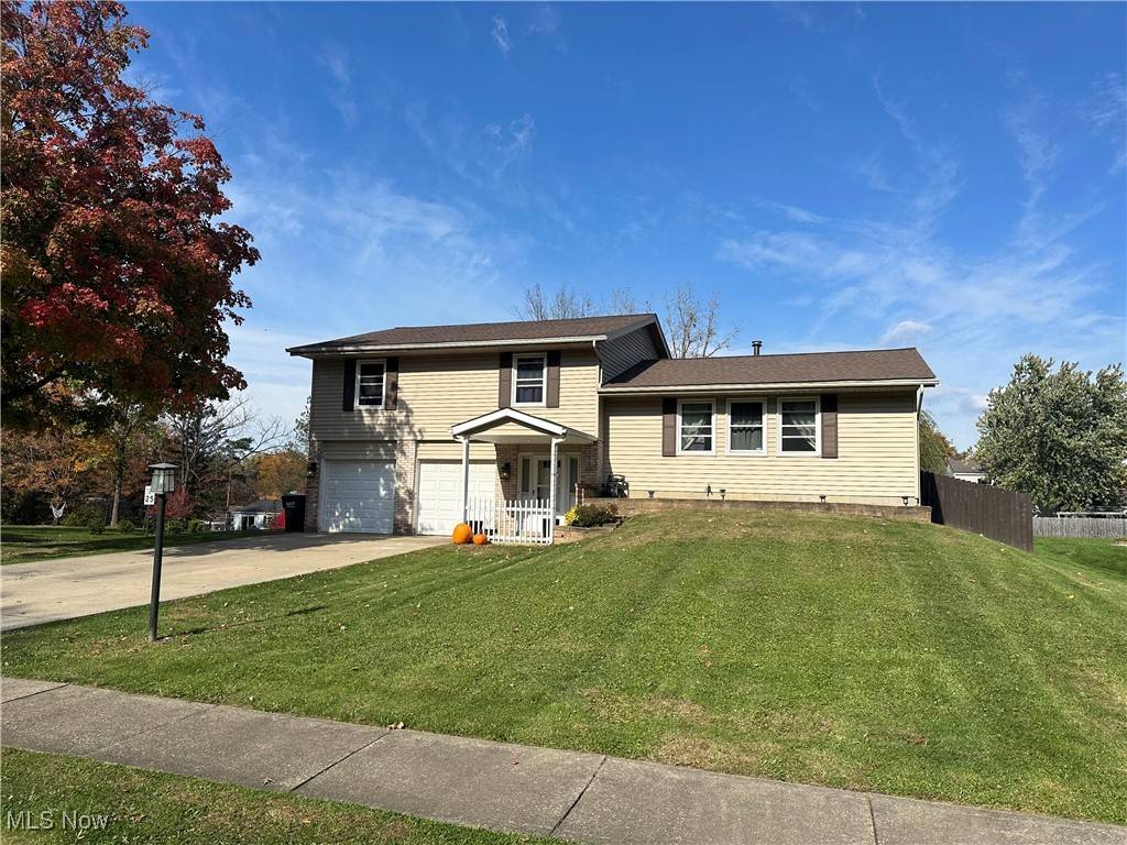 Stow, OH 44224,4433 Foresthill RD