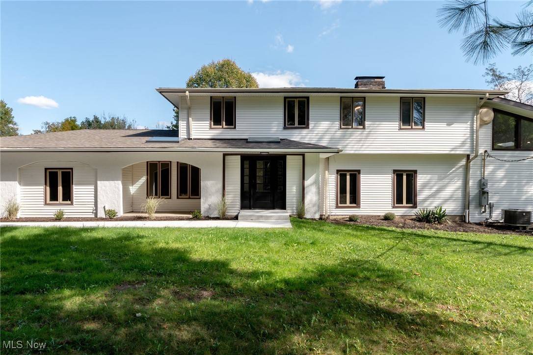 13295 Sperry RD, Chesterland, OH 44026