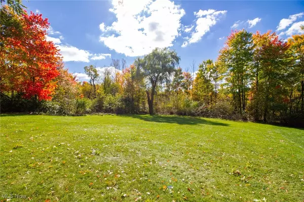 Twinsburg, OH 44087,2370 Croydon RD