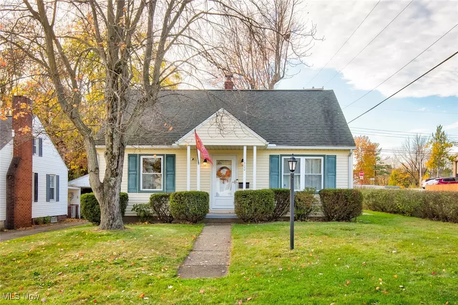 1700 31 ST NE, Canton, OH 44714