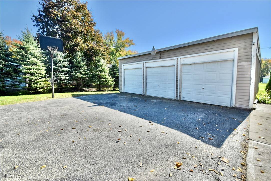 Painesville, OH 44077,1120 Madison AVE