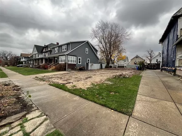 Cleveland, OH 44102,1283 W 106th ST