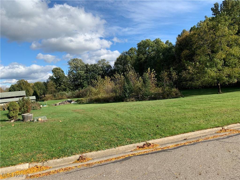 Lot 4 Roy Dean DR, Green, OH 44720