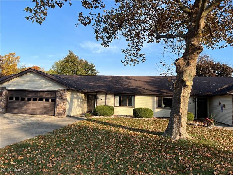 516 W Cole RD, Fremont, OH 43420