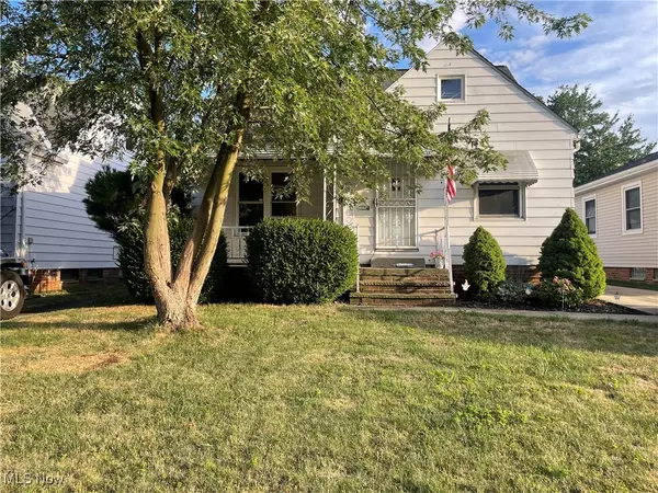 5907 Ridgewood AVE,  Cleveland,  OH 44129