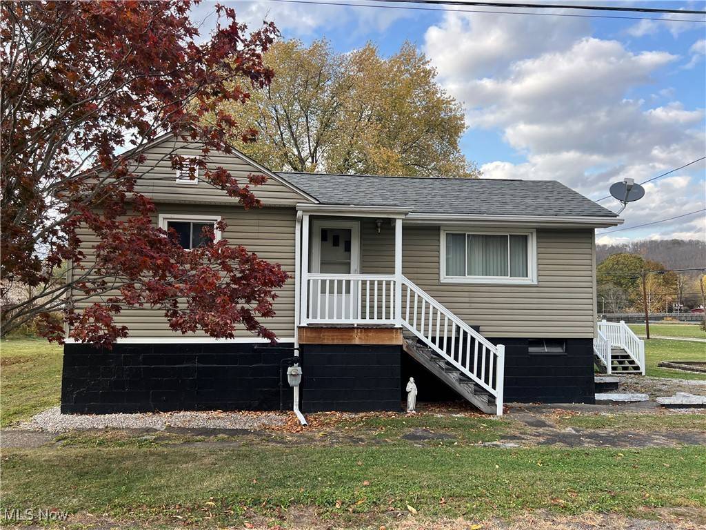 113 1st ST, Powhatan Point, OH 43942