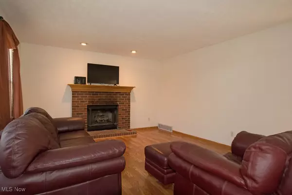 Middlefield, OH 44062,16214 Brian CT