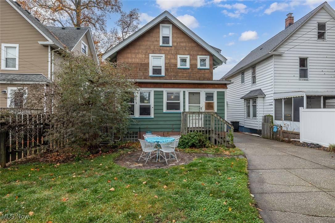 Lakewood, OH 44107,1269 Mathews AVE