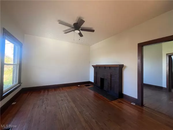 Zanesville, OH 43701,520 Warwick AVE