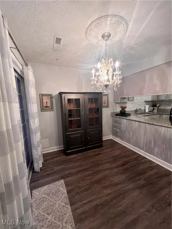 Uniontown, OH 44685,3950 Townhouse LN #14