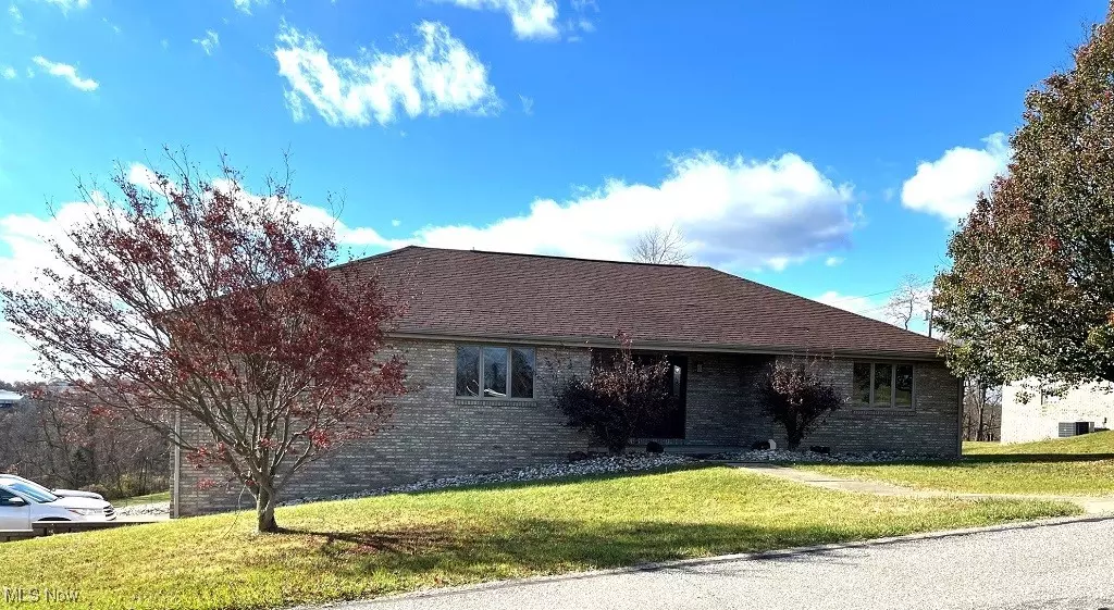 Steubenville, OH 43952,471 Lauretta DR