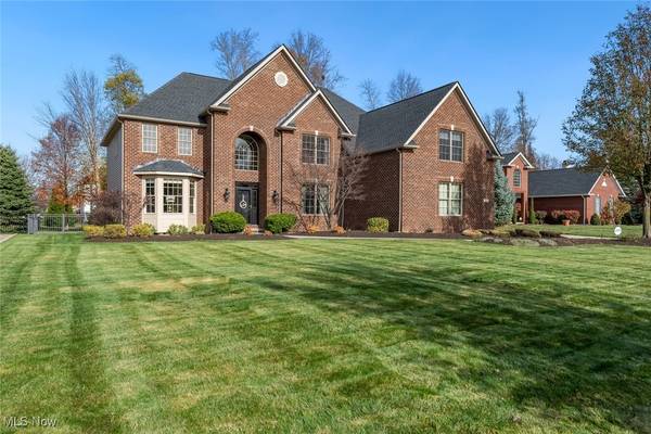 31024 Bellerive CT,  Westlake,  OH 44145