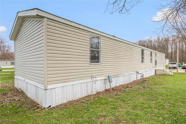 Geneva, OH 44041,3583 Austin DR #94