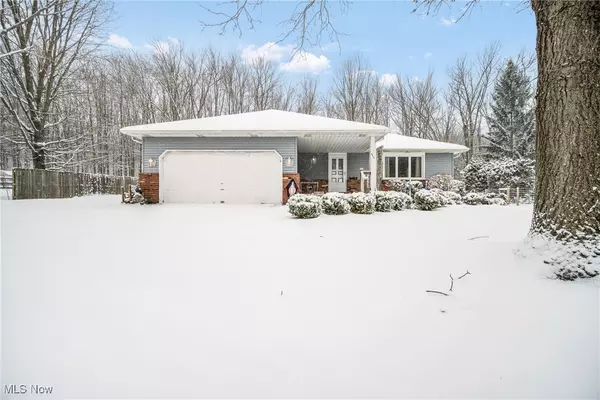 4619 Wood Thrush DR, Parma, OH 44134