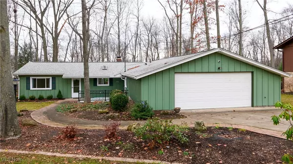 8155 South PARK,  Garrettsville,  OH 44231