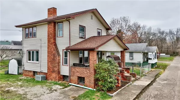Uhrichsville, OH 44683,314 N Center ST