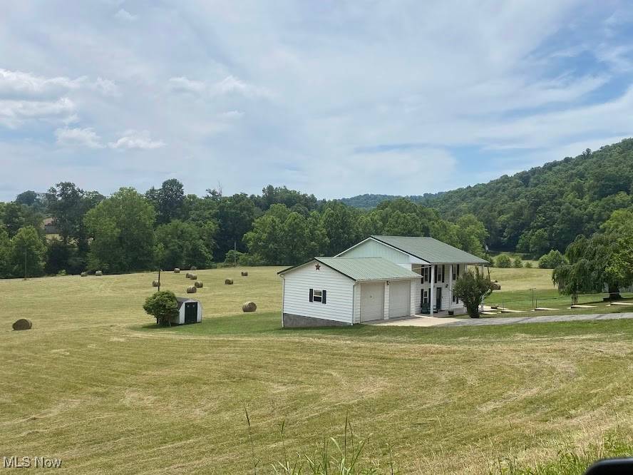 Palestine, WV 26160,3553 Sanoma RD