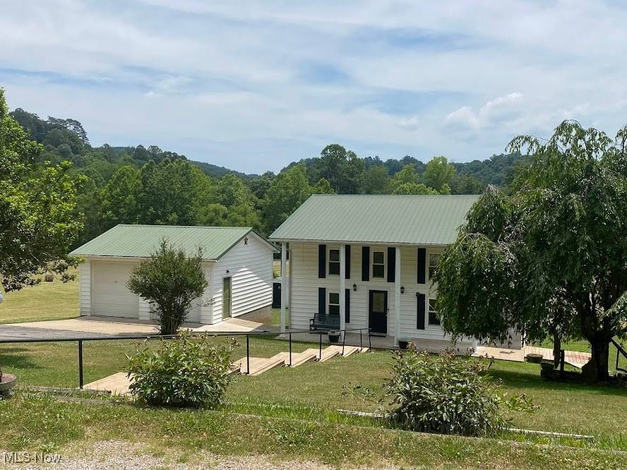 Palestine, WV 26160,3553 Sanoma RD