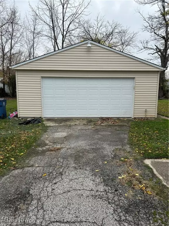 Lorain, OH 44052,1611 W 22nd ST