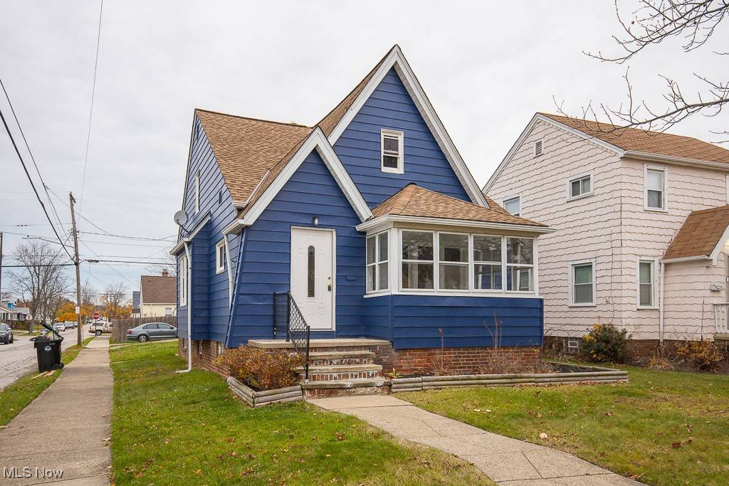 Cleveland, OH 44111,13618 Wainstead AVE