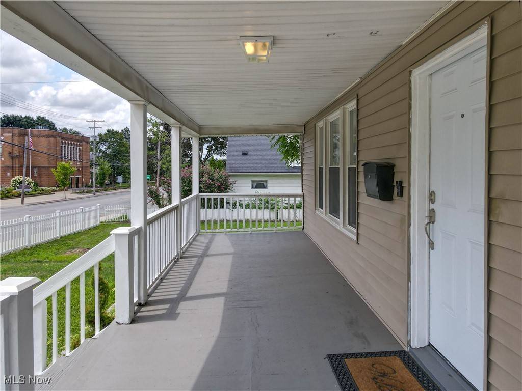 Akron, OH 44310,329 E Tallmadge AVE