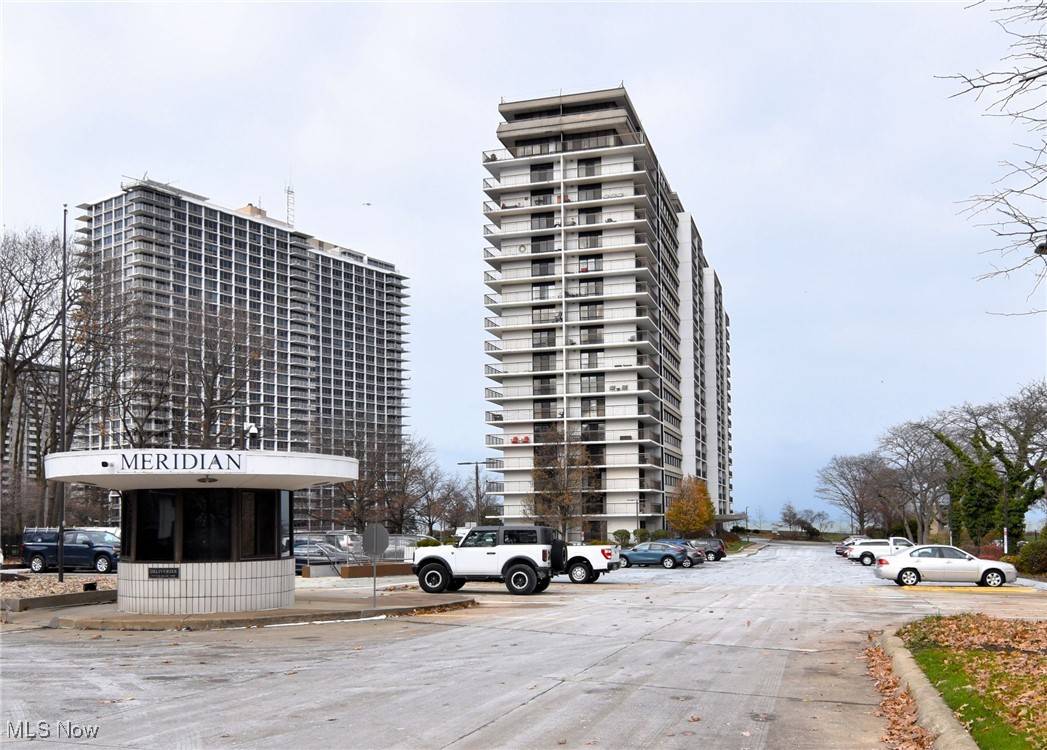 12550 Lake AVE #505, Lakewood, OH 44107