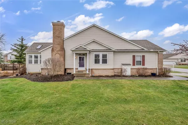 Twinsburg, OH 44087,9838 Country Club CIR