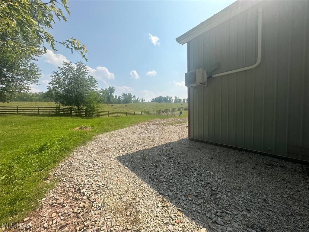 Parkersburg, WV 26101,663 Happy Valley RD