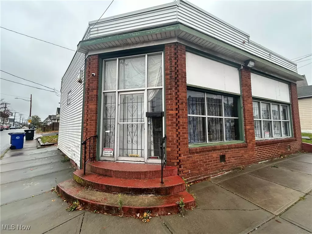 Cleveland, OH 44109,4479 State RD