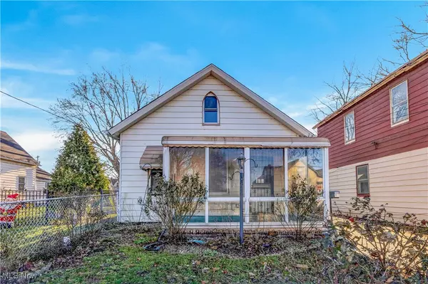 4660 Gallup AVE,  Cleveland,  OH 44127