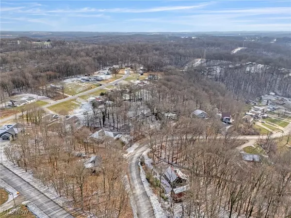 Malvern, OH 44644,145 E Mohawk DR