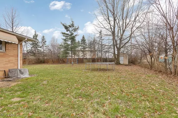 Seven Hills, OH 44131,5674 Cascade DR