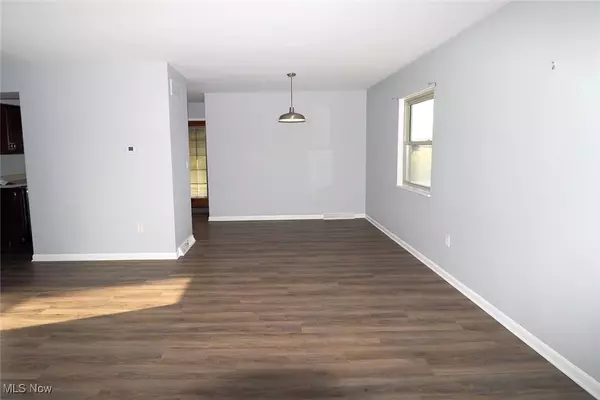 Wintersville, OH 43953,117 Karen PL