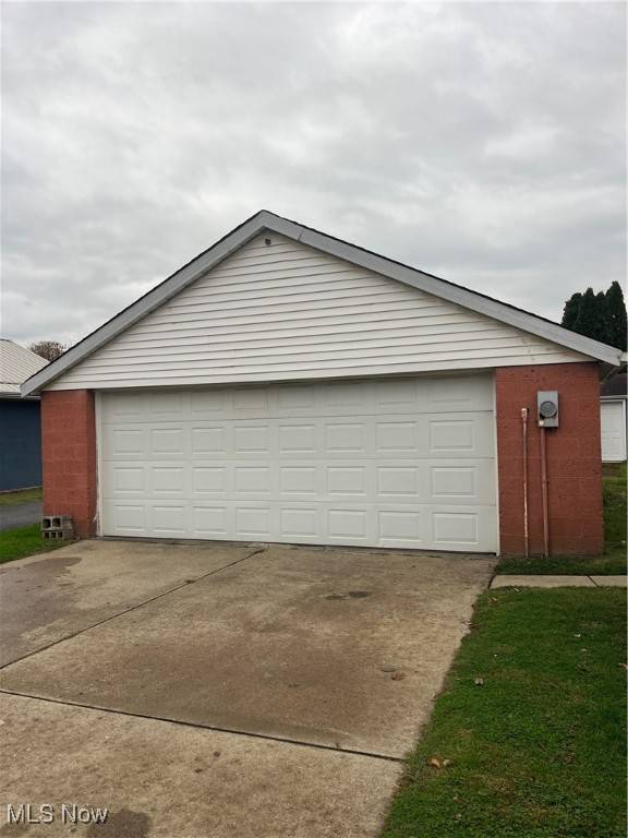 Tiltonsville, OH 43963,400 Highland AVE