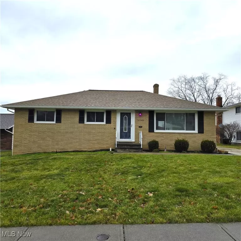 Parma, OH 44129,5700 Regency DR