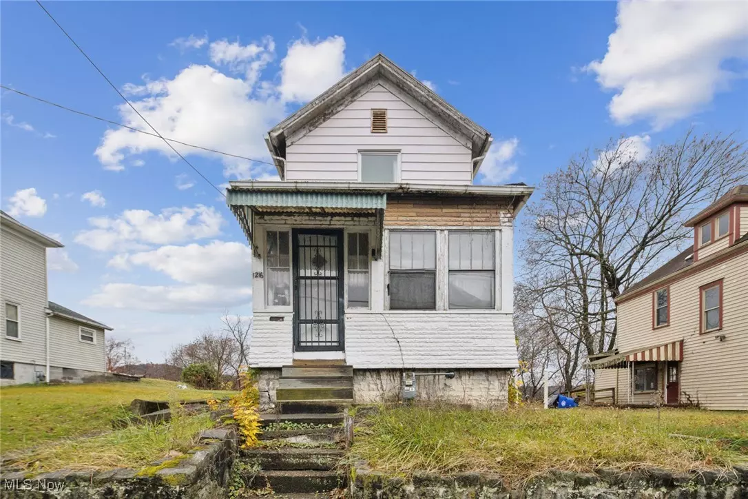 East Liverpool, OH 43920,1216 Erie ST
