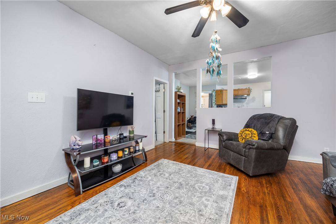Elyria, OH 44035,759 W River RD N