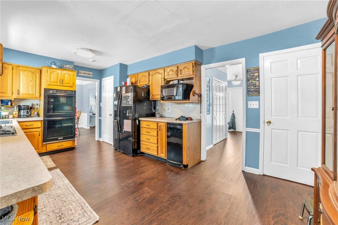 Tallmadge, OH 44278,586 Fairwood DR