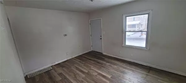 Akron, OH 44306,1170 Reed AVE