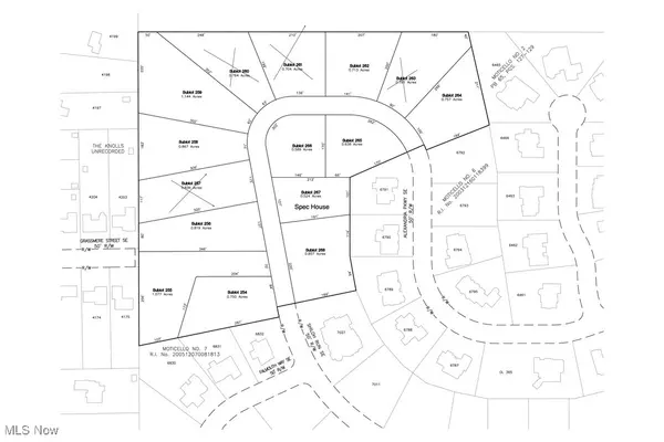 1342 Shiloh Run SE, Canton, OH 44709