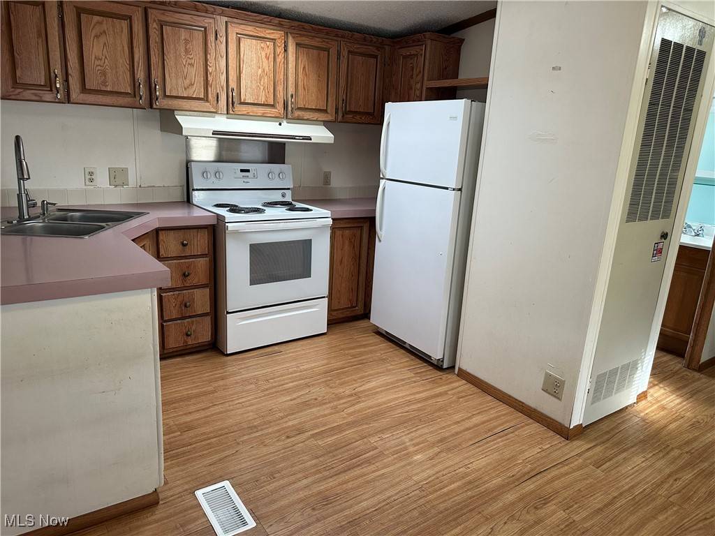 Mentor, OH 44060,9151 Mentor AVE #E10