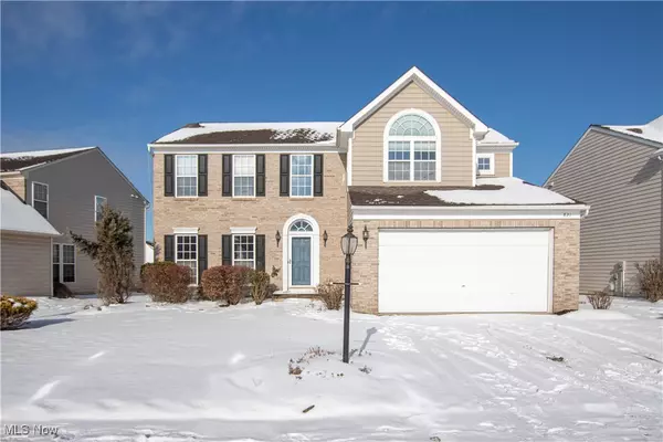 821 Horseshoe WAY, Avon Lake, OH 44012