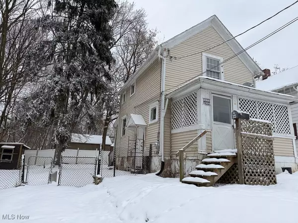 Akron, OH 44307,499 Scheck ST