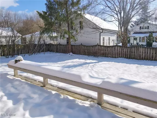 Chagrin Falls, OH 44022,42 E Cottage ST