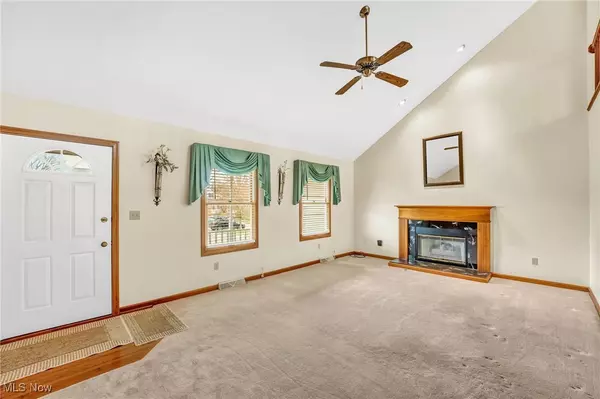 Tallmadge, OH 44278,538 Vandalia DR