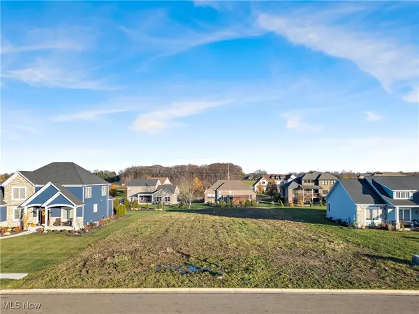 7520 Greenview AVE NW, Massillon, OH 44646