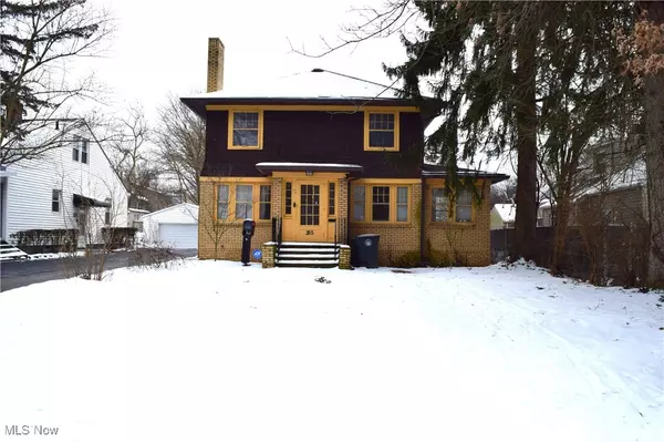 355 Storer AVE, Akron, OH 44302